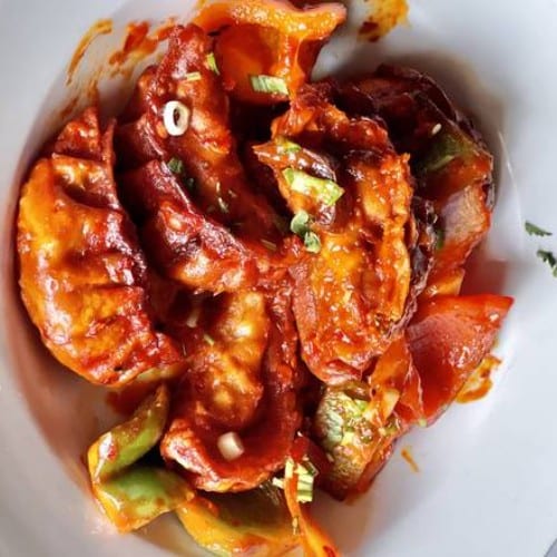 Chicken Manchurian momo.