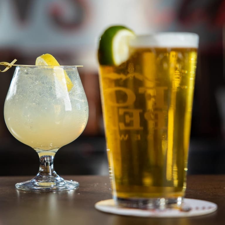 Easygoing Pours on West Ray