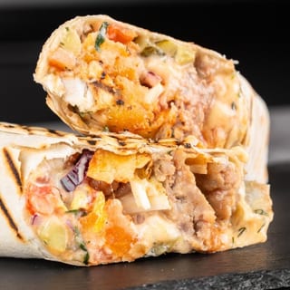 Asada De Pollo Burrito