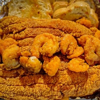 Catfish and Shrimp Basket