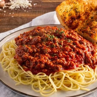 Bolognese (Meat Sauce) Pasta