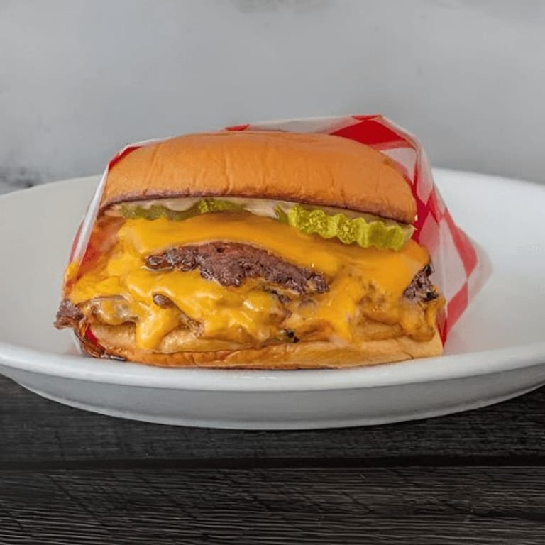 Burger Bliss: Juicy Creations and Classic Favorites