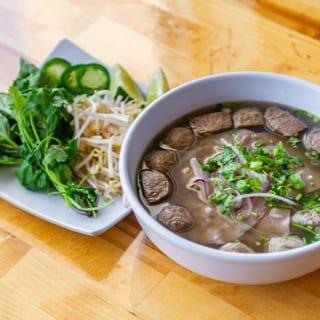 Cali Kitchen Beef Noodle Soup | Pho Cali