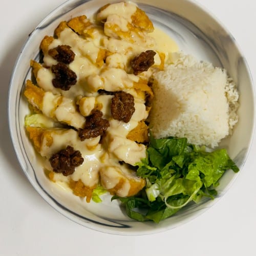 Walnuts Nuts Chicken Lunch.