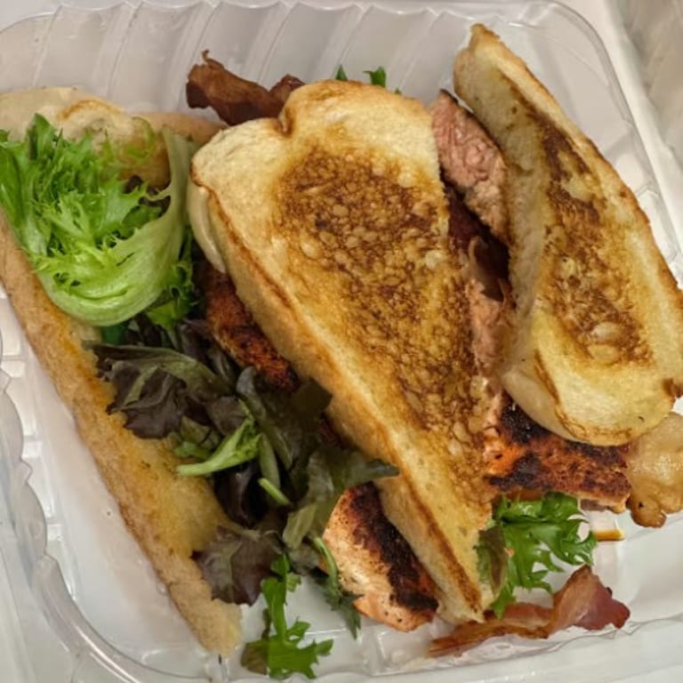 Deli Sandwiches: Classic American Comfort