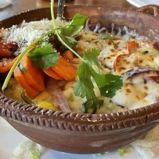 Queso Y Vegetales Fundido