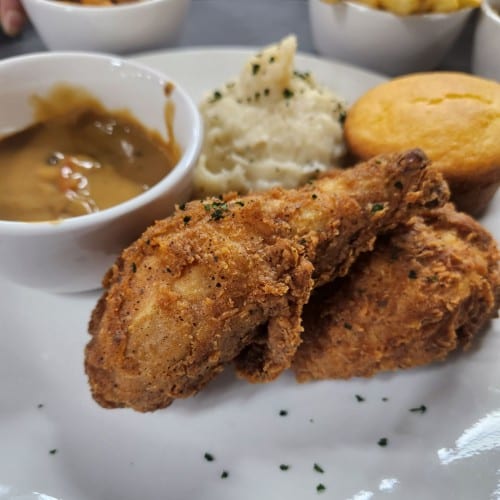 Fried Chicken Entree (2 Piece).