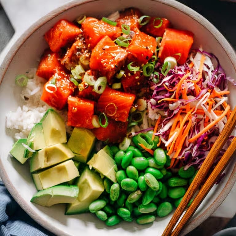 Salmon Pokè Bowl.