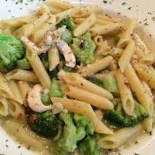 Vegan Penne Pasta Broccoli In Garlic & Olive Oil Tray