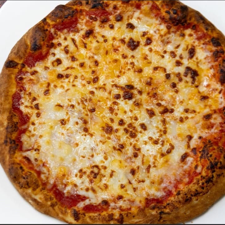 Plant-based cheese pizza.