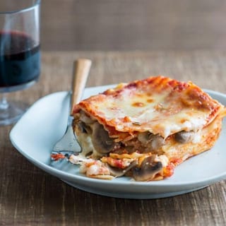 Lasagna w/ Sausage Link