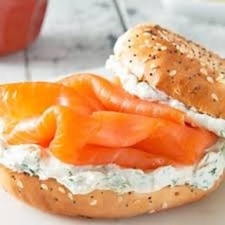 Lox & Cream Cheese Bagel