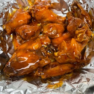 12 Buffalo Wings
