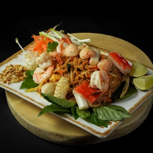 36D Seafood Combo Pad Thai.