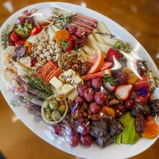 Classic Grazing (feeds up to 9)