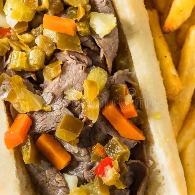 Italian Beef Sandwich With Fries (Sandwich).