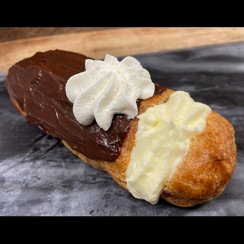 Eclair.