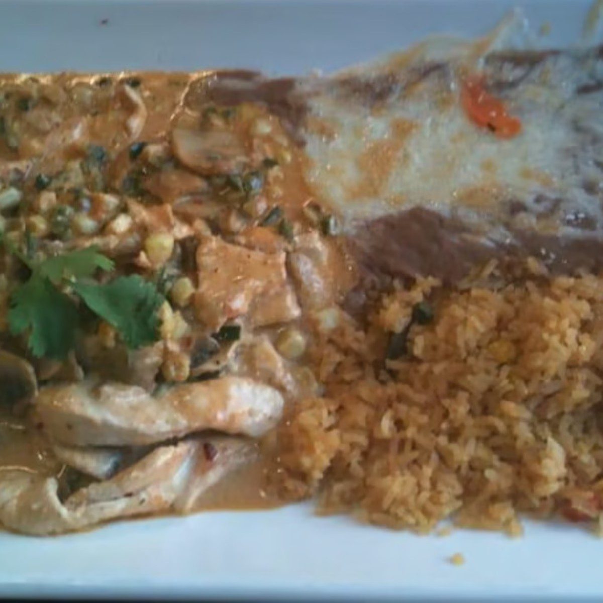 Pollo en Crema De Tequila.