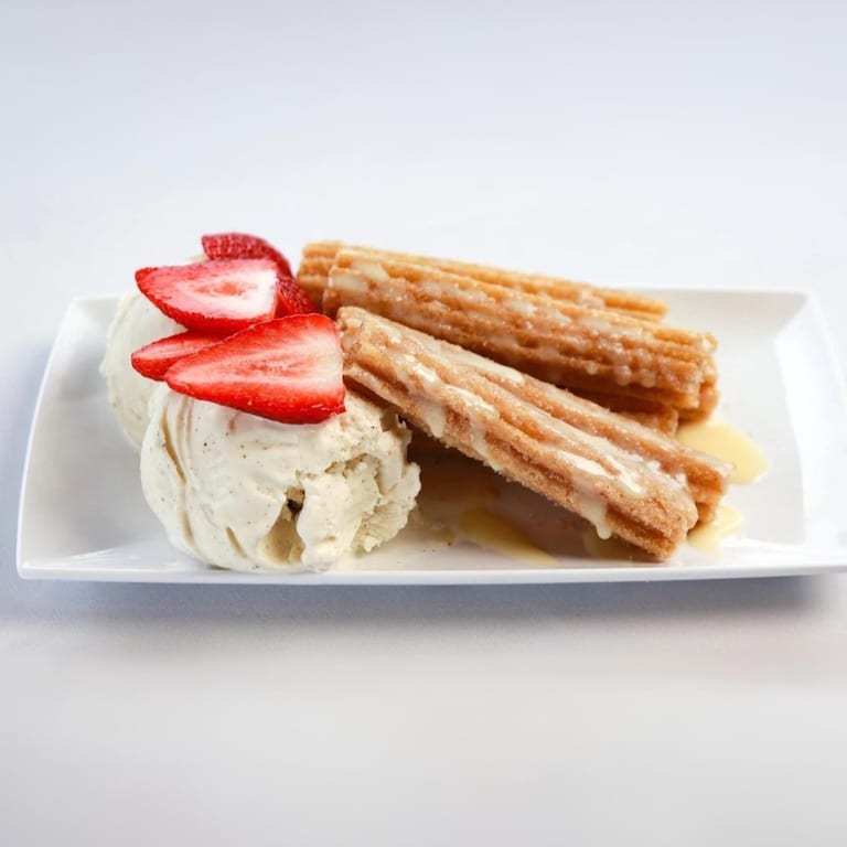 Everyday Fresh Antojitos Mexicanos Just for You!