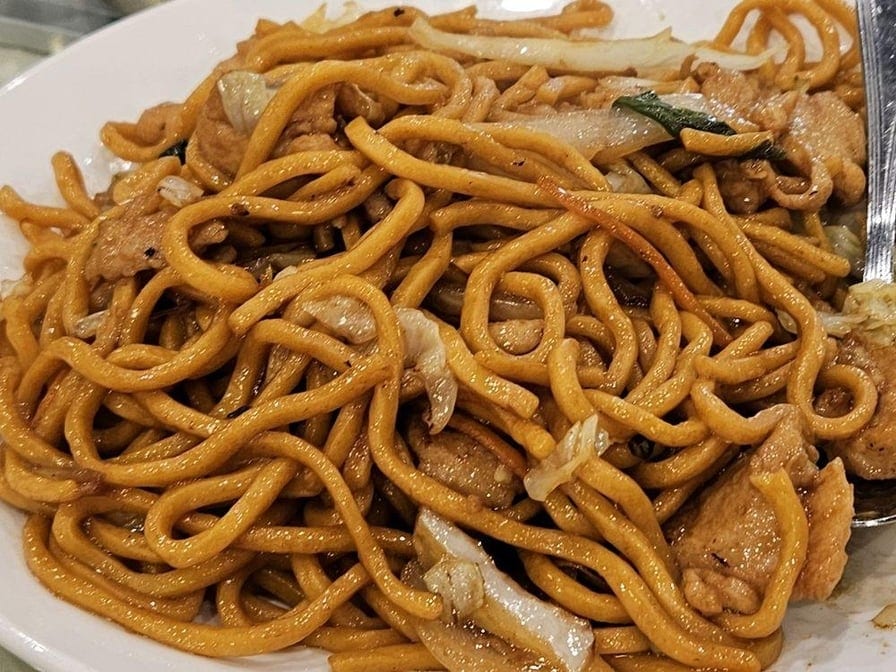 94. Chicken Chow Fun / 雞球炒河.