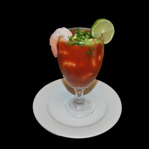 Shrimp Cocktail / Cocktail De Camarones.