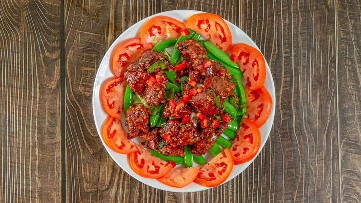 Diced Steak In Black Pepper Sauce / 黑椒牛柳粒.