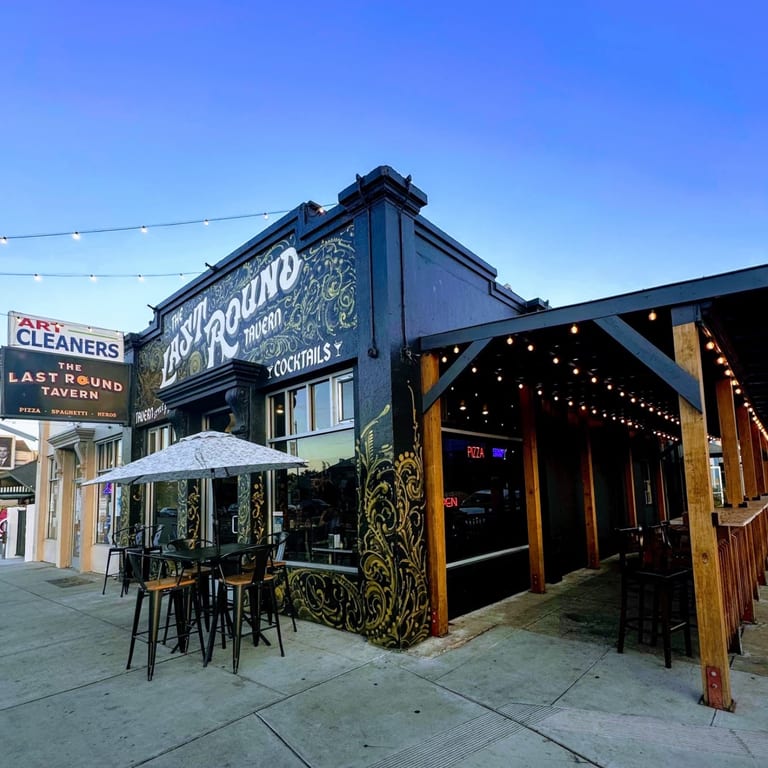 Easy Ordering, Attentive Hospitality