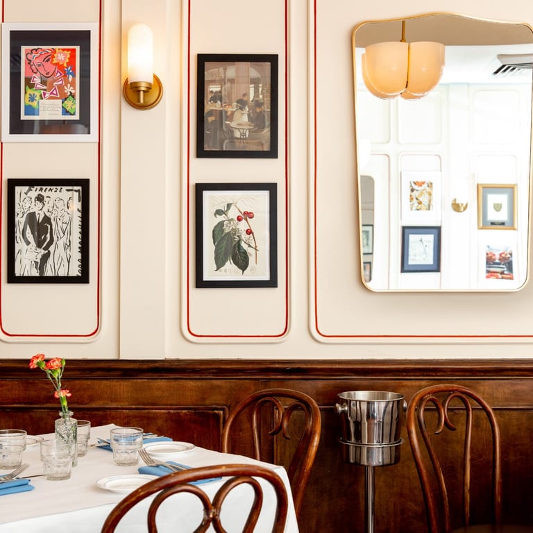 Reserve Your Table with Ease