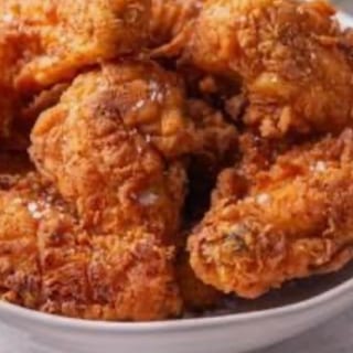 6 PIECE SPICY JUMBO BUFFALO WINGS