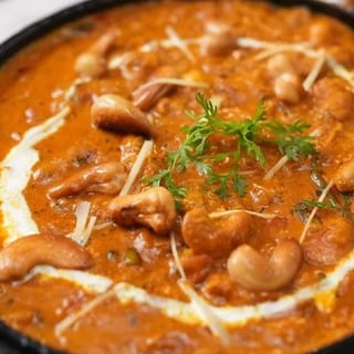 Khoya Kaju Curry