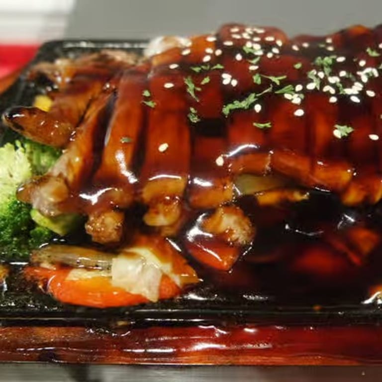 Spicy Volcano Roll: A Sushi Sensation