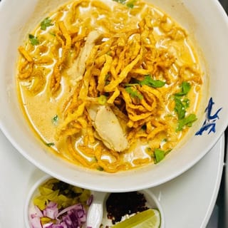Kao-Soi (In Curry Broth)