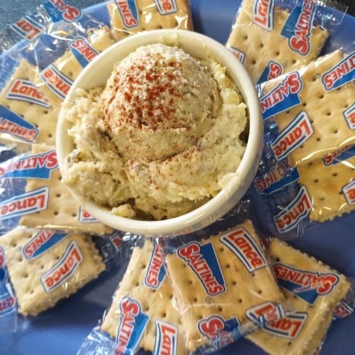 Smoked Fish Dip & Crackers.