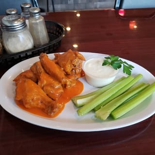 Buffalo Wings (10 Pieces)