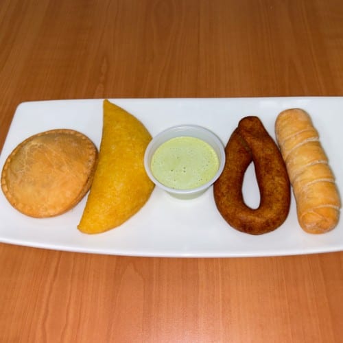 Rumba Snack Combo (4 Pieces).