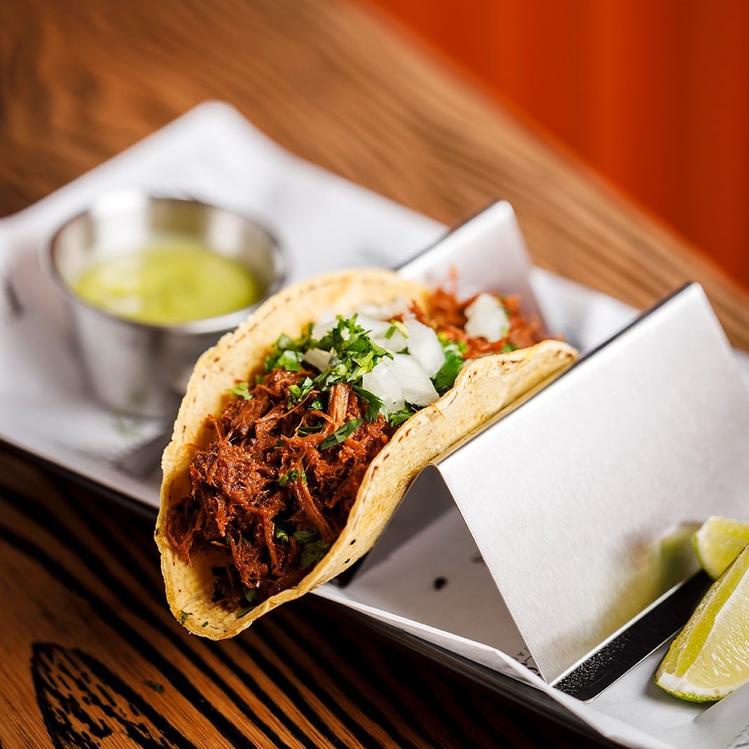 Birria street taco (street).