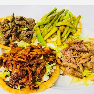 Carne Asada (Grilled Steak) Sope