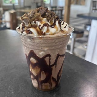 Caramel Turtle Latte