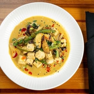 Thai sunrise curry
