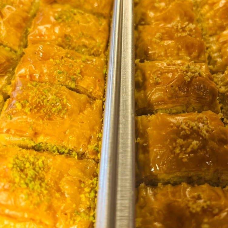 Mix Baklava (4 PC).