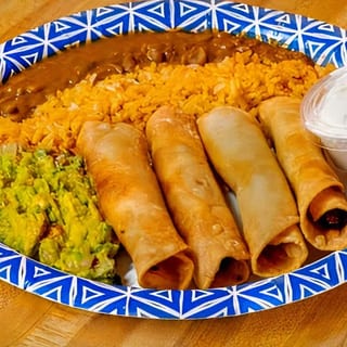 Flautas and Guac