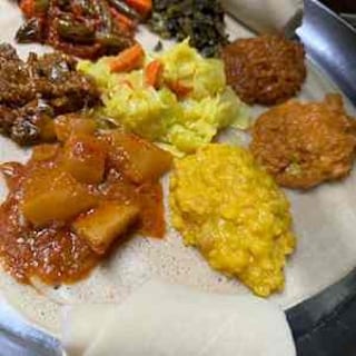 #21. Vegetarian Sampler (L)