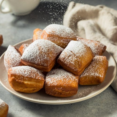 Beignet.