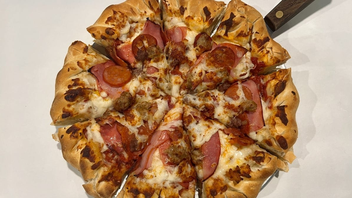 Deep Dish Meat Combo.