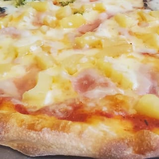 Hawaiian Pizza