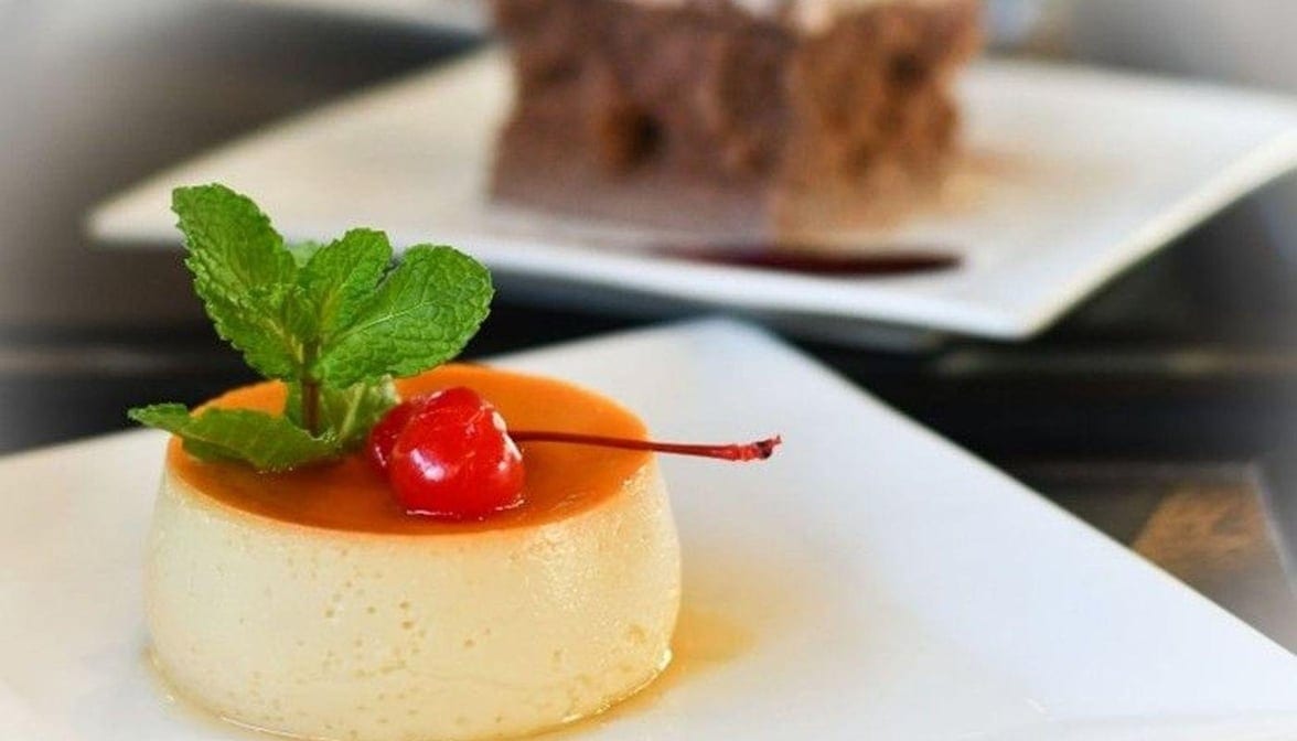Flan Napolitano.