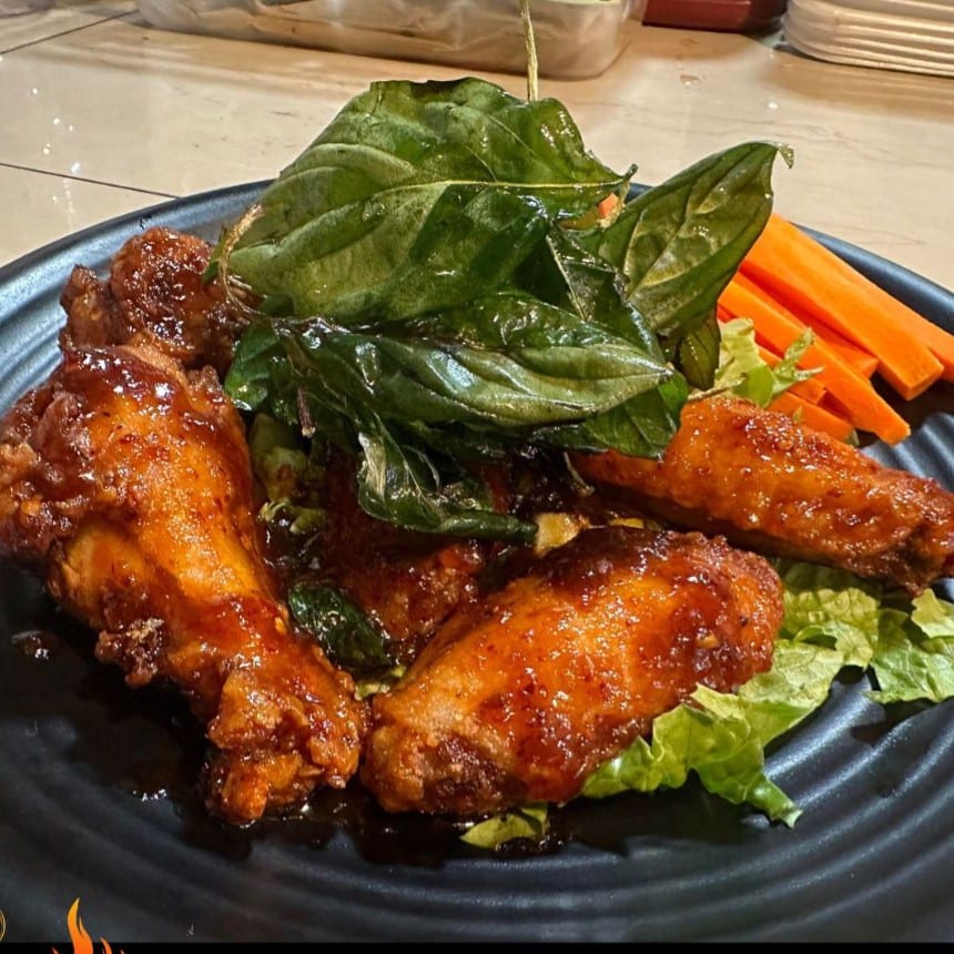 BasilBangkok Wings.