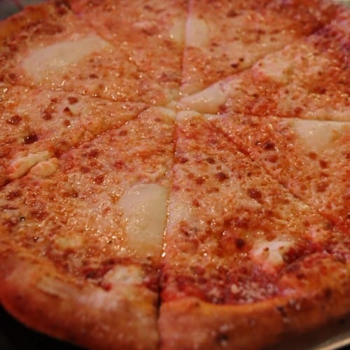 Quattro Formaggio Pizza.