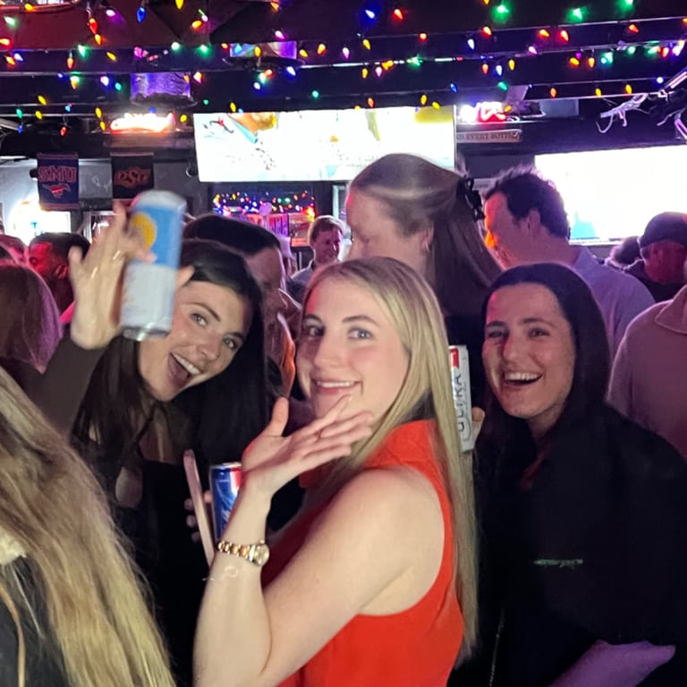 Casual Vibes, Great Times 🎶🐾