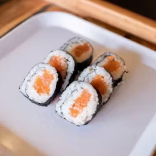 Salmon Roll.